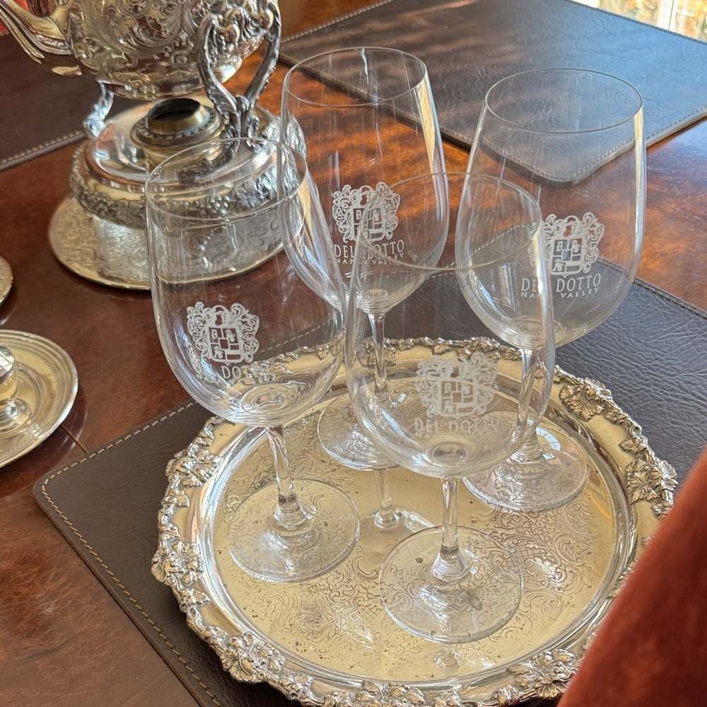 Del Dotto Napa Valley Set of 4 Clear Wine Glasses